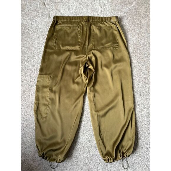 NEW Gap Satin Cargo Jogger Pants Olive Green XL - Picture 3 of 9